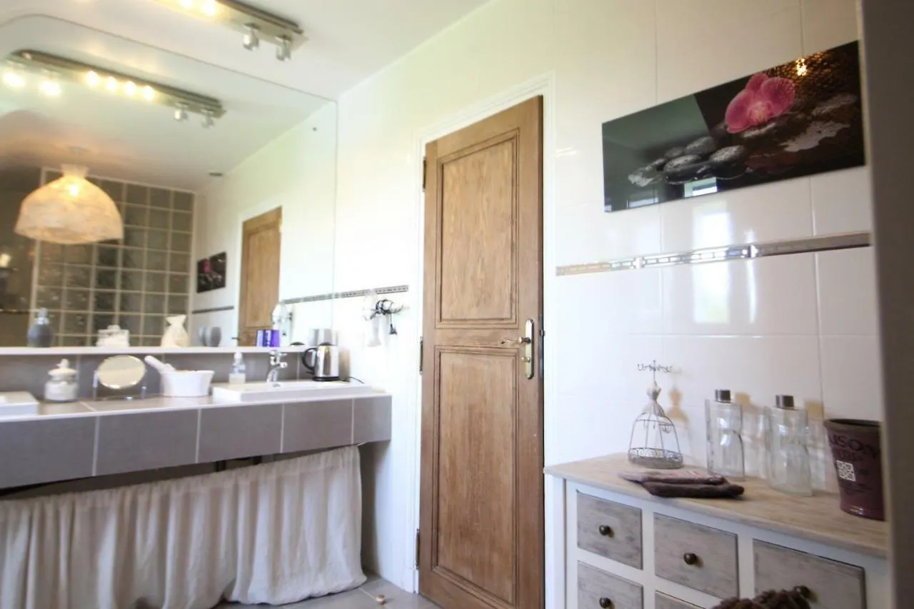 Bed & Breakfast La Maison De L'Odet Gouesnach France